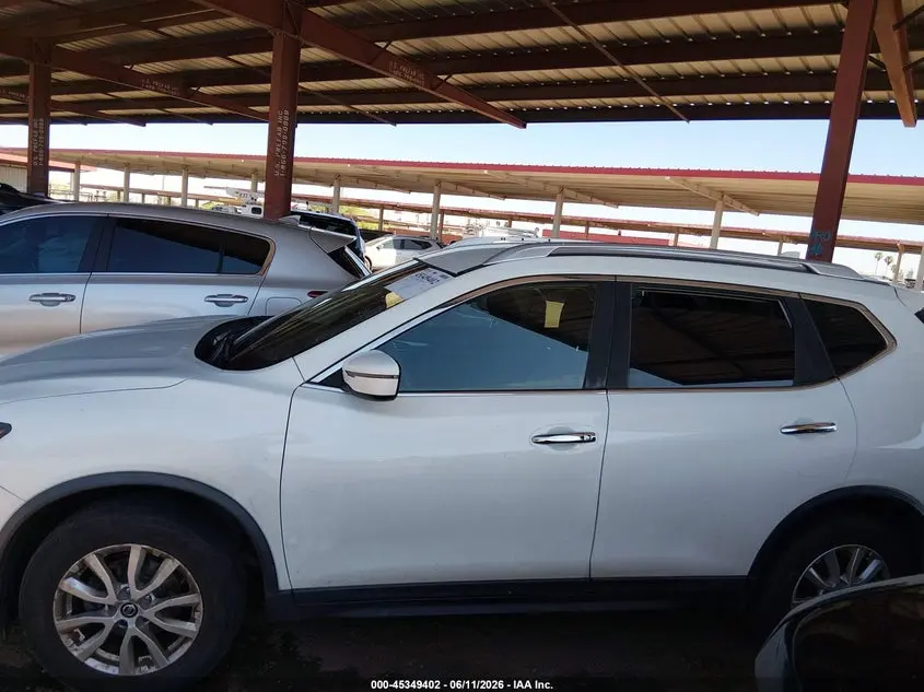 2018 NISSAN ROGUE SV