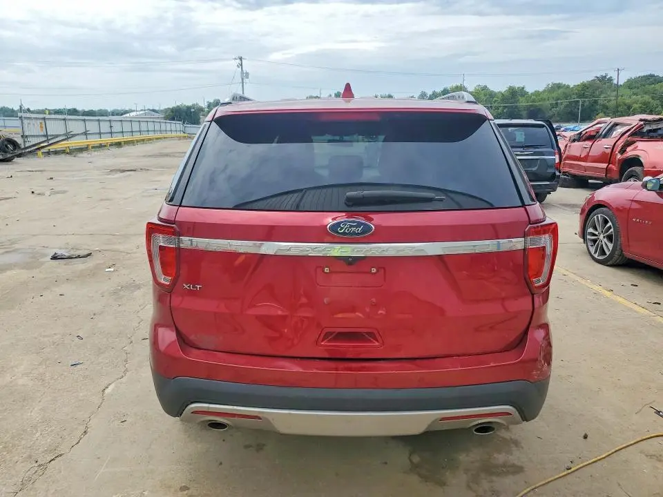 2017 FORD EXPLORER XLT  