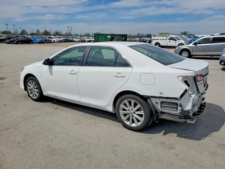 2014 TOYOTA CAMRY XLE V6  