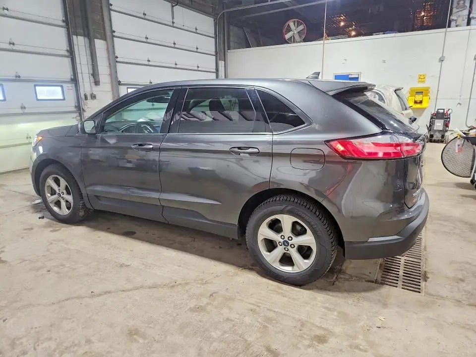 2020 FORD EDGE SE  