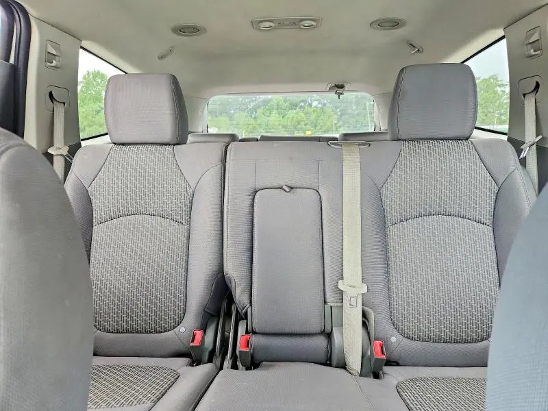 2012 CHEVROLET TRAVERSE LS  