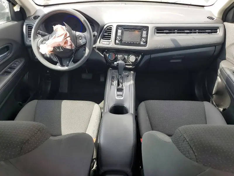 2021 HONDA HR-V LX  
