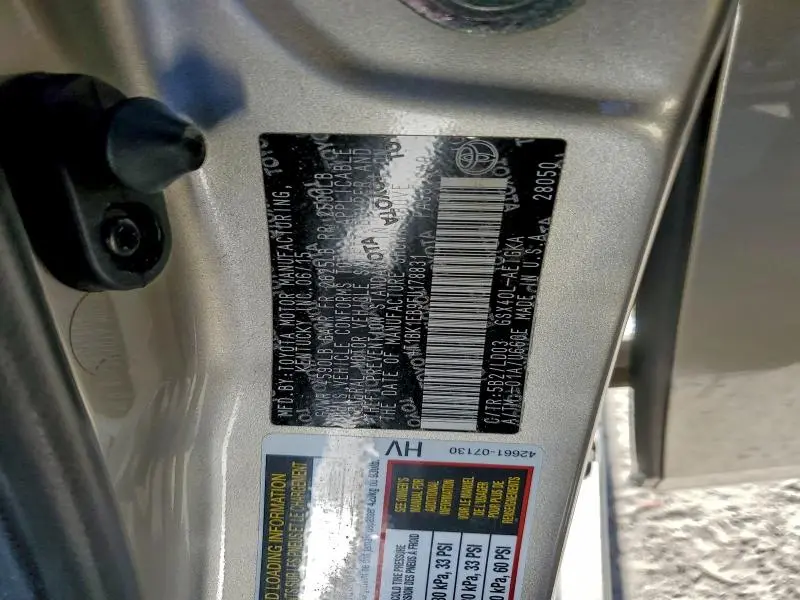 2015 TOYOTA AVALON XLE  