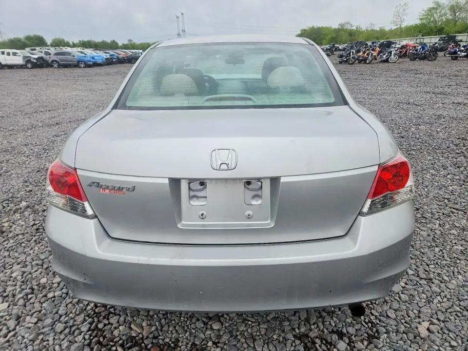 2010 HONDA ACCORD LX  