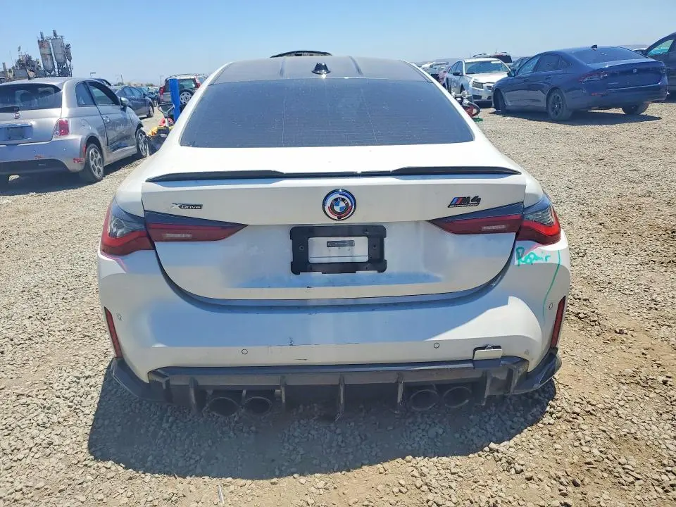2024 BMW M4 COMPETITION  