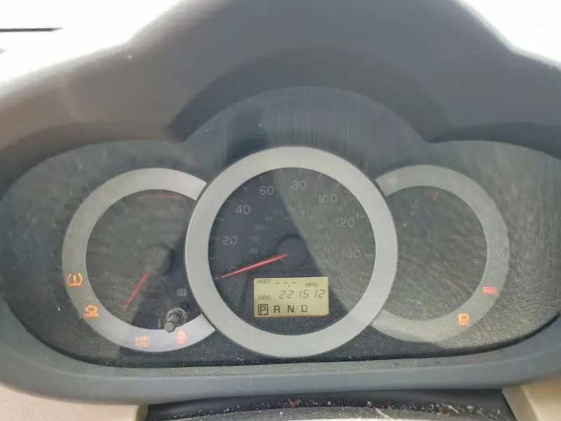 2011 TOYOTA RAV4 LIMITED  