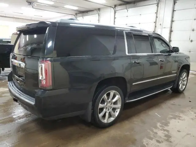 2017 GMC YUKON XL DENALI  