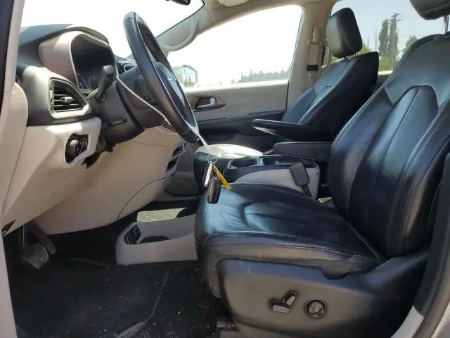 2017 CHRYSLER PACIFICA TOURING L  