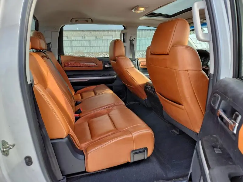 2014 TOYOTA TUNDRA CREWMAX PLATINUM  