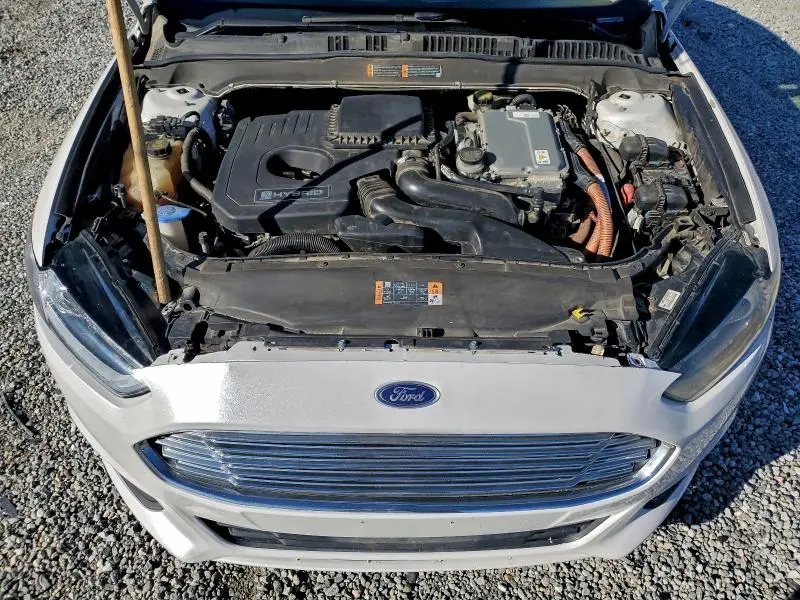 2016 FORD FUSION SE HYBRID  