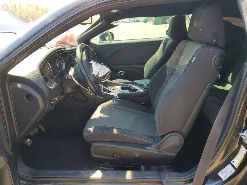 2015 DODGE CHALLENGER SXT  