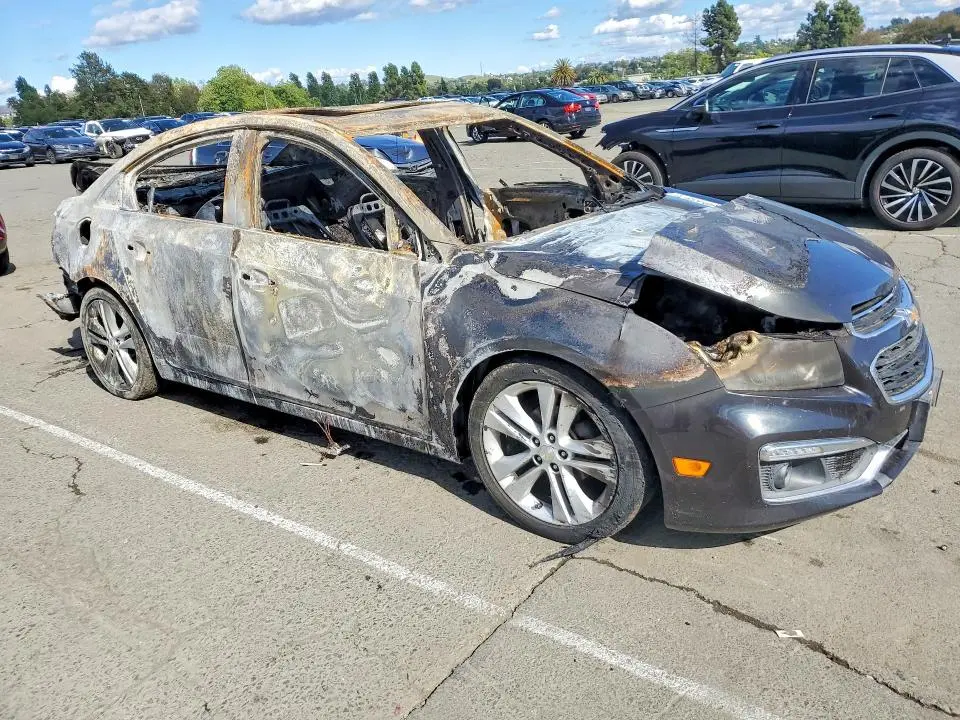 2015 CHEVROLET CRUZE LTZ  