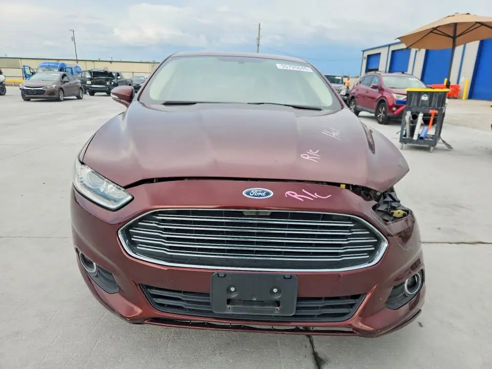 2015 FORD FUSION SE  