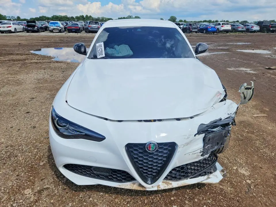 2020 ALFA ROMEO GIULIA   