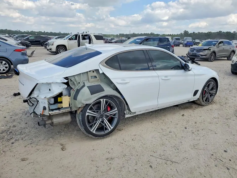 2024 GENESIS G70 2.5T STANDARD  