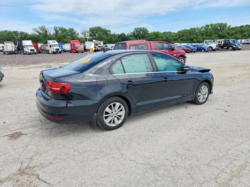 2016 VOLKSWAGEN JETTA SE  