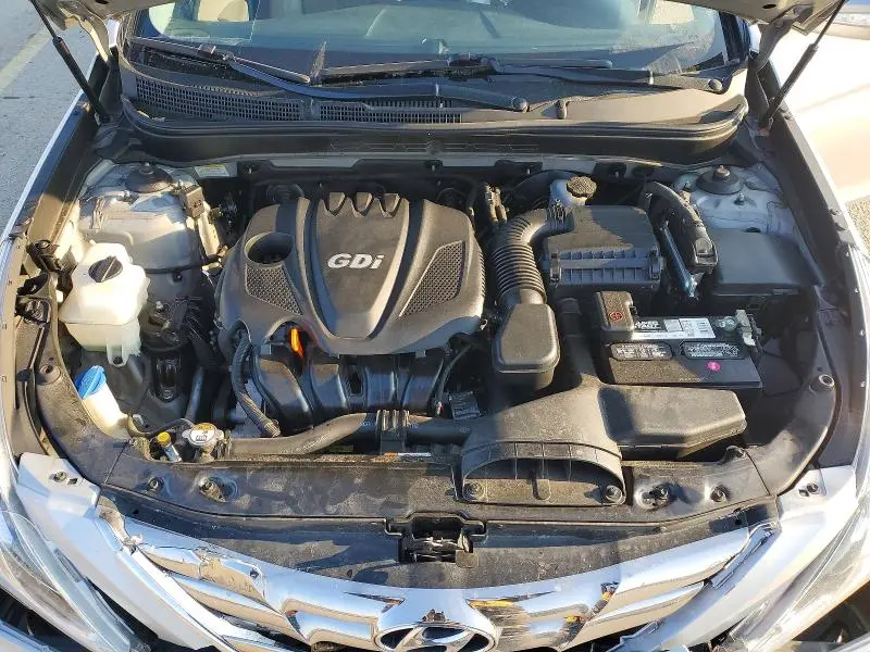 2013 HYUNDAI SONATA SE  