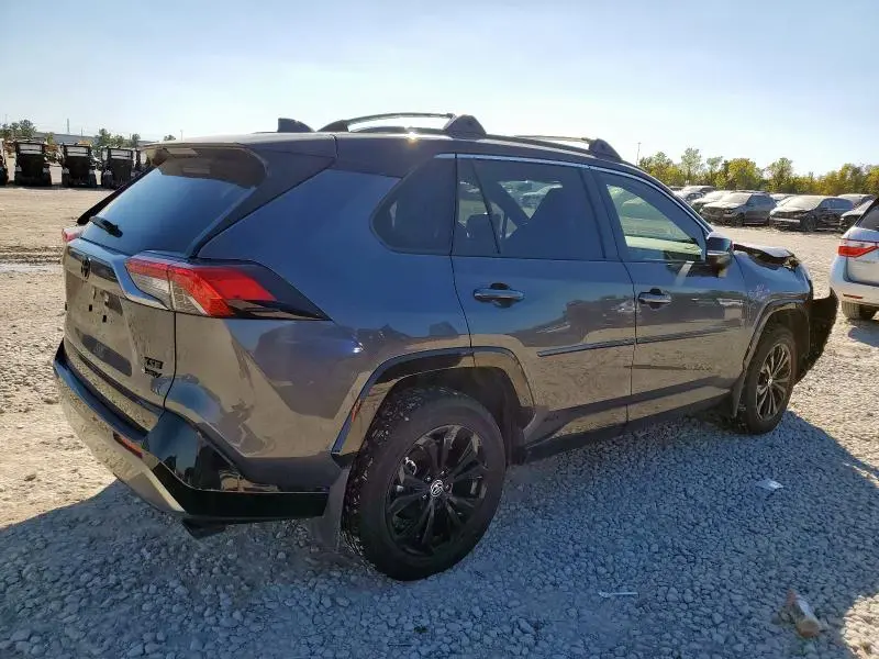 2025 TOYOTA RAV4 XSE  