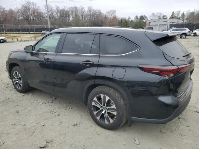 2024 TOYOTA HIGHLANDER HYBRID XLE
