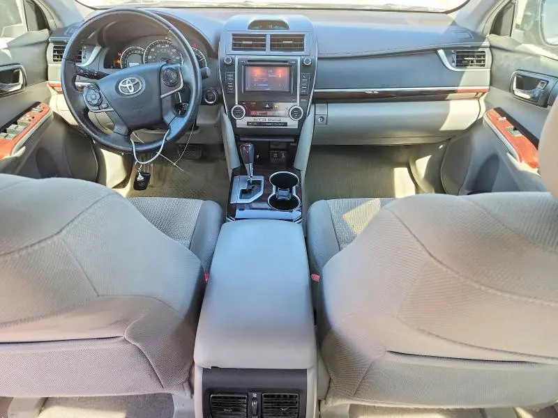 2012 TOYOTA CAMRY XLE  