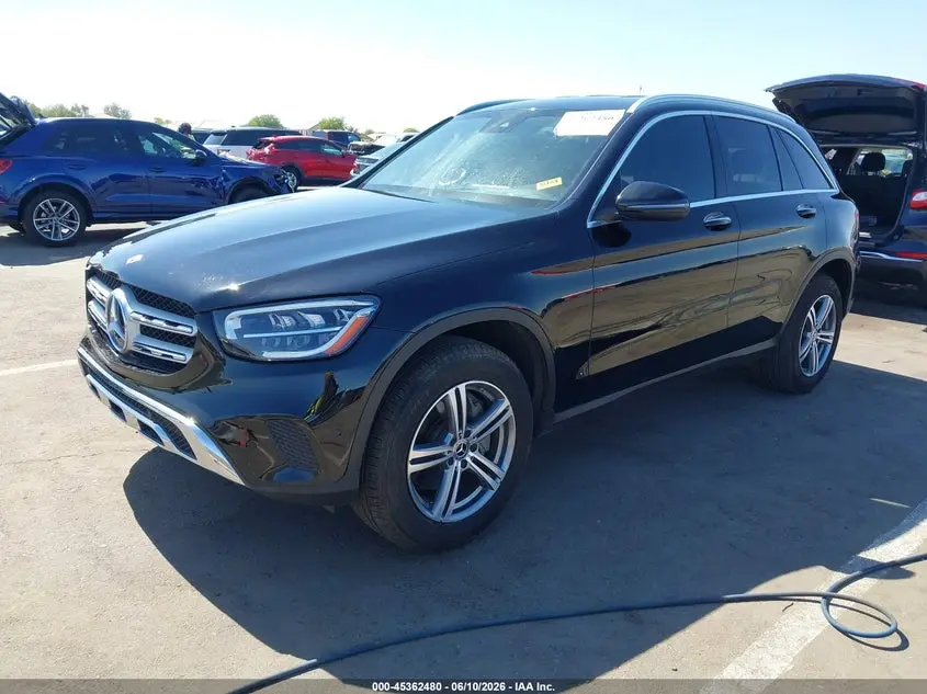 2022 MERCEDES-BENZ GLC 300 SUV