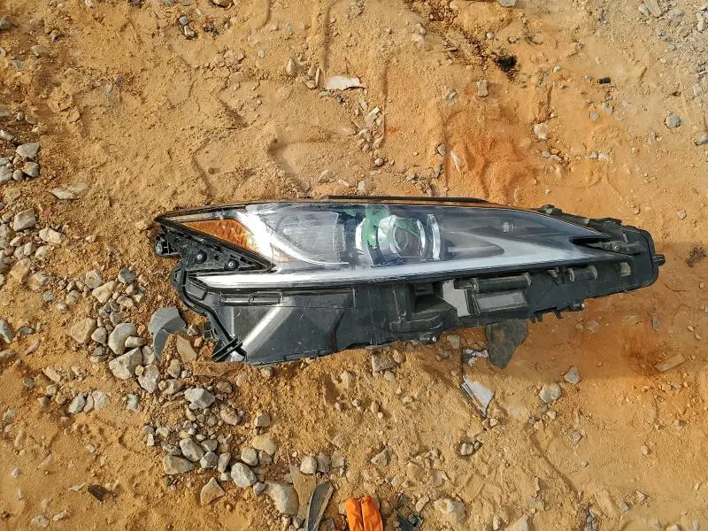 2022 LEXUS ES 300H BASE  