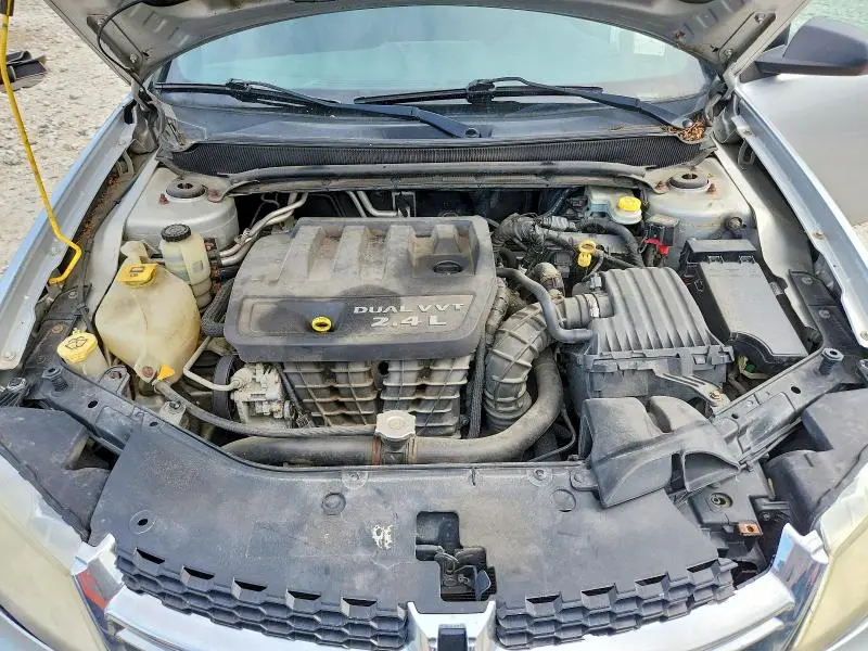 2012 DODGE AVENGER SE  