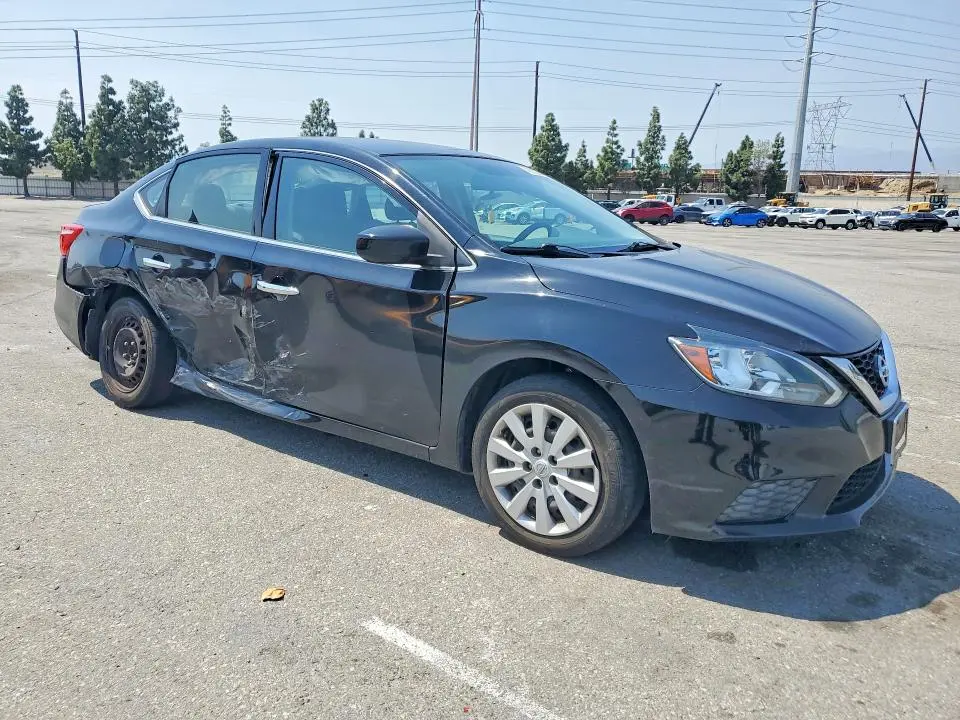 2016 NISSAN SENTRA SV  