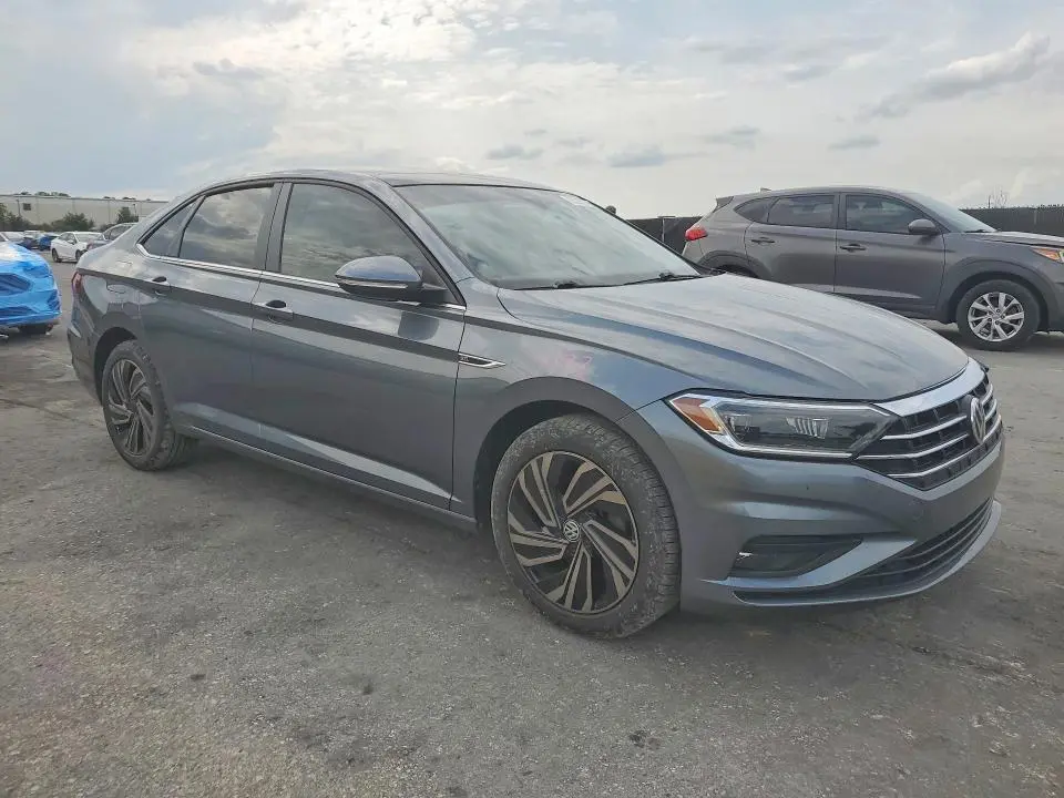 2019 VOLKSWAGEN JETTA SEL PREMIUM  