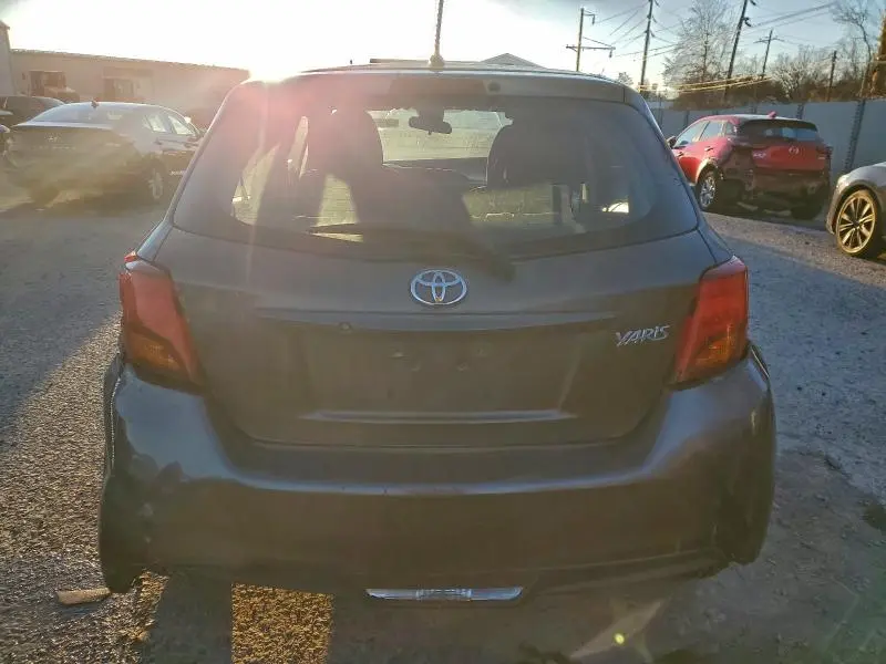 2017 TOYOTA YARIS L  