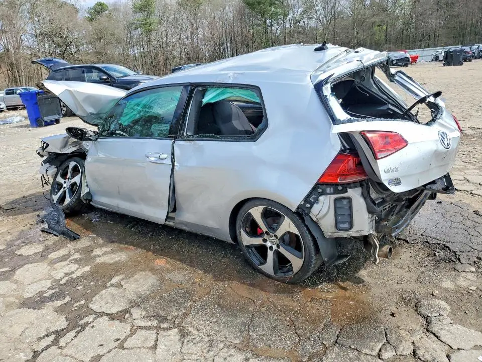 2015 VOLKSWAGEN GTI   