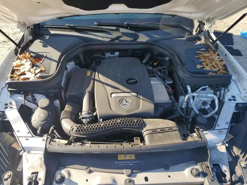 2017 MERCEDES-BENZ GLC 300  