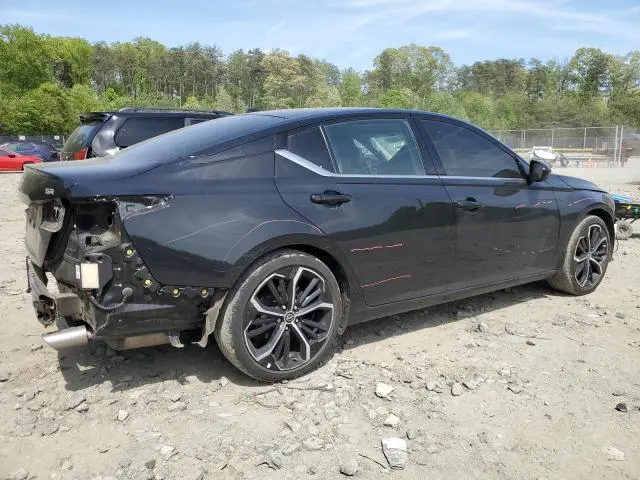 2024 NISSAN ALTIMA SR  