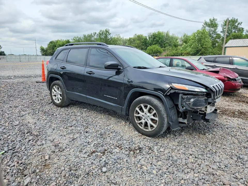2017 JEEP CHEROKEE SPORT  