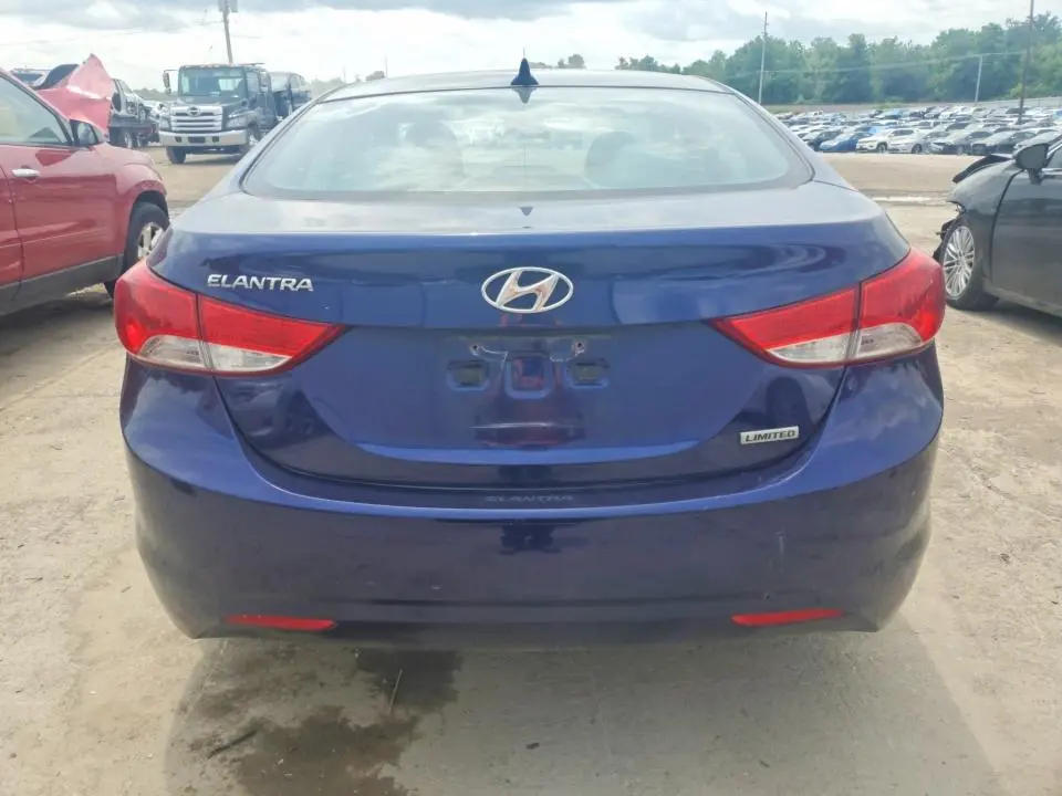 2012 HYUNDAI ELANTRA LIMITED  