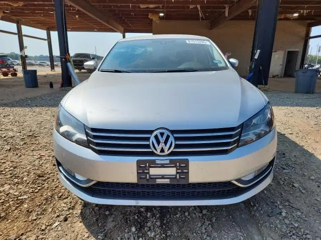 2015 VOLKSWAGEN PASSAT S