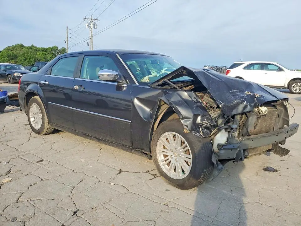 2010 CHRYSLER 300 TOURING  