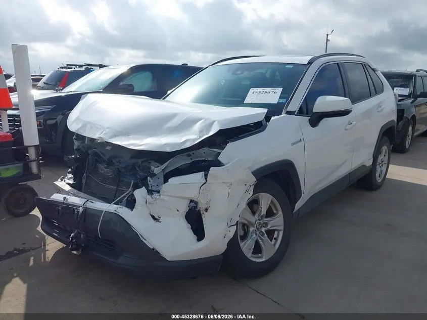 2021 TOYOTA RAV4 HYBRID XLE