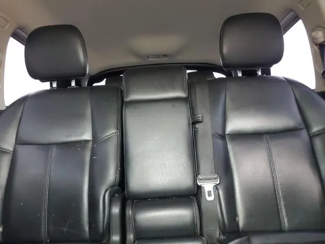 2016 NISSAN PATHFINDER S  