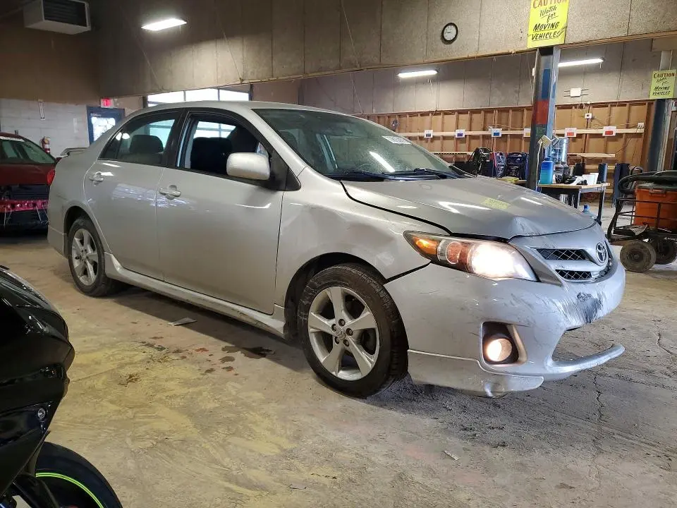 2011 TOYOTA COROLLA S  
