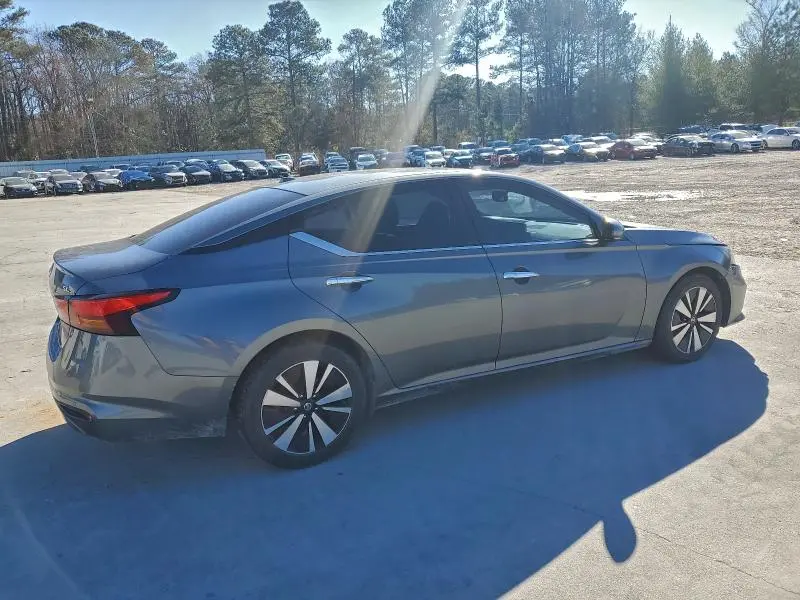 2019 NISSAN ALTIMA SL  