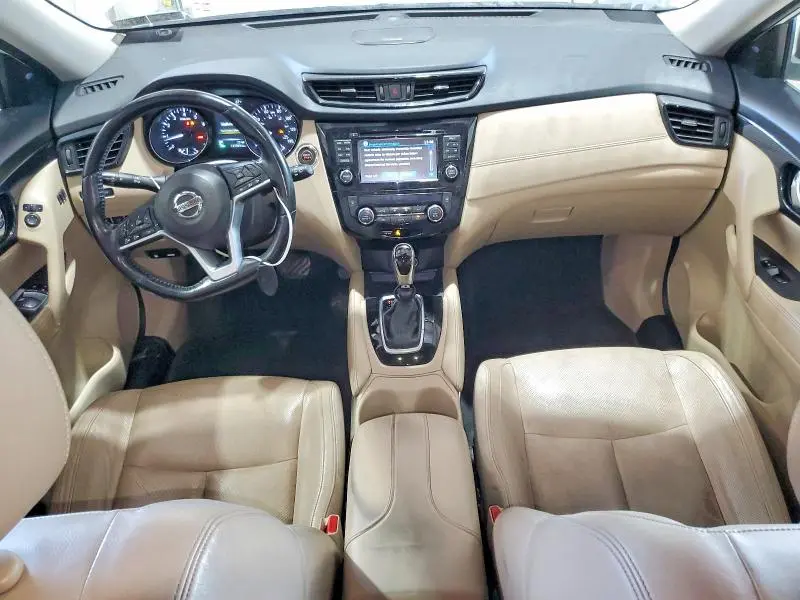 2017 NISSAN ROGUE SL  