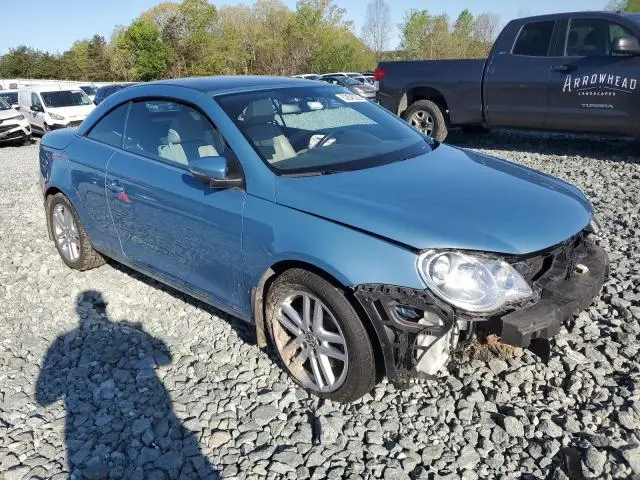 2010 VOLKSWAGEN EOS LUX