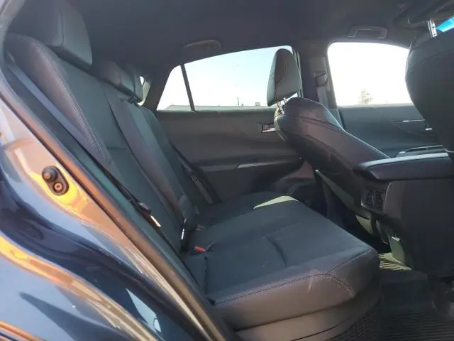 2023 TOYOTA VENZA LE  