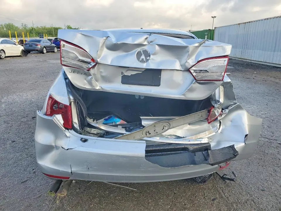 2014 VOLKSWAGEN JETTA BASE  