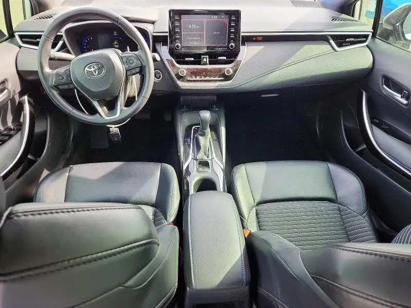 2020 TOYOTA COROLLA XSE  