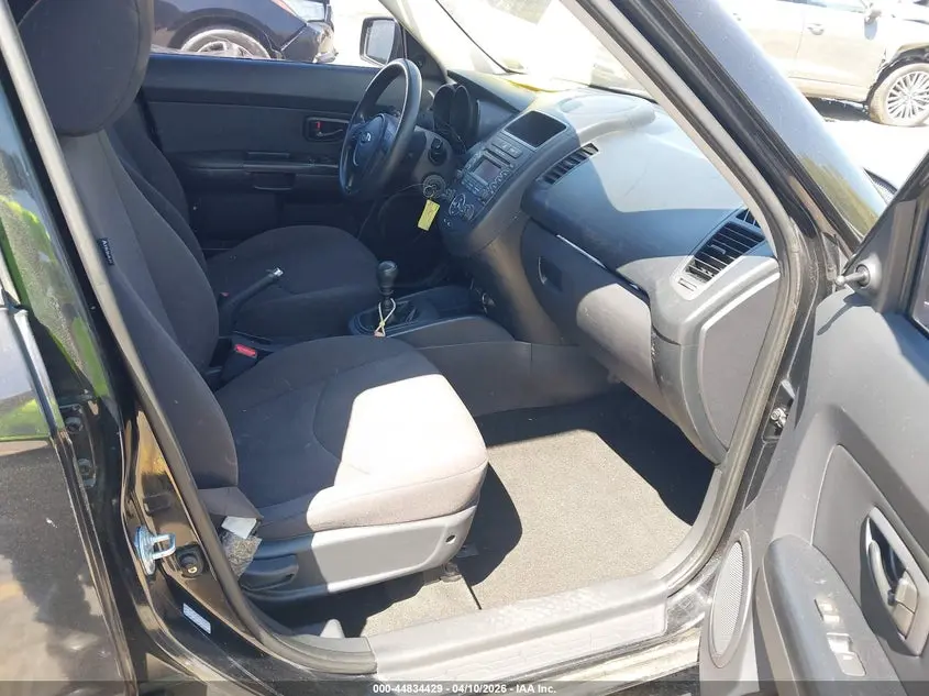 2013 KIA SOUL  