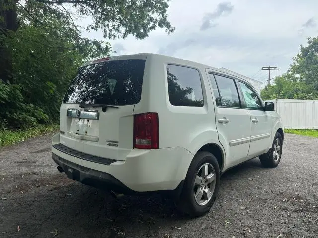 2015 HONDA PILOT SE  