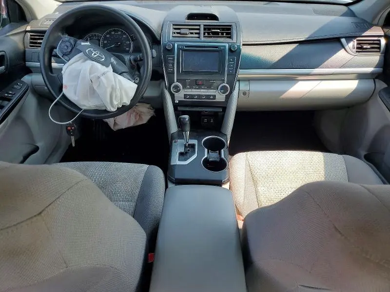 2013 TOYOTA CAMRY LE  