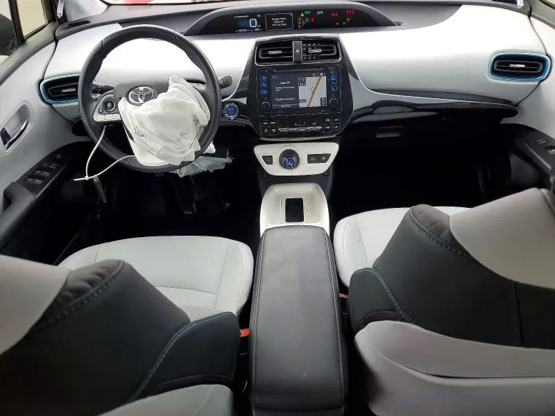 2017 TOYOTA PRIUS FOUR  